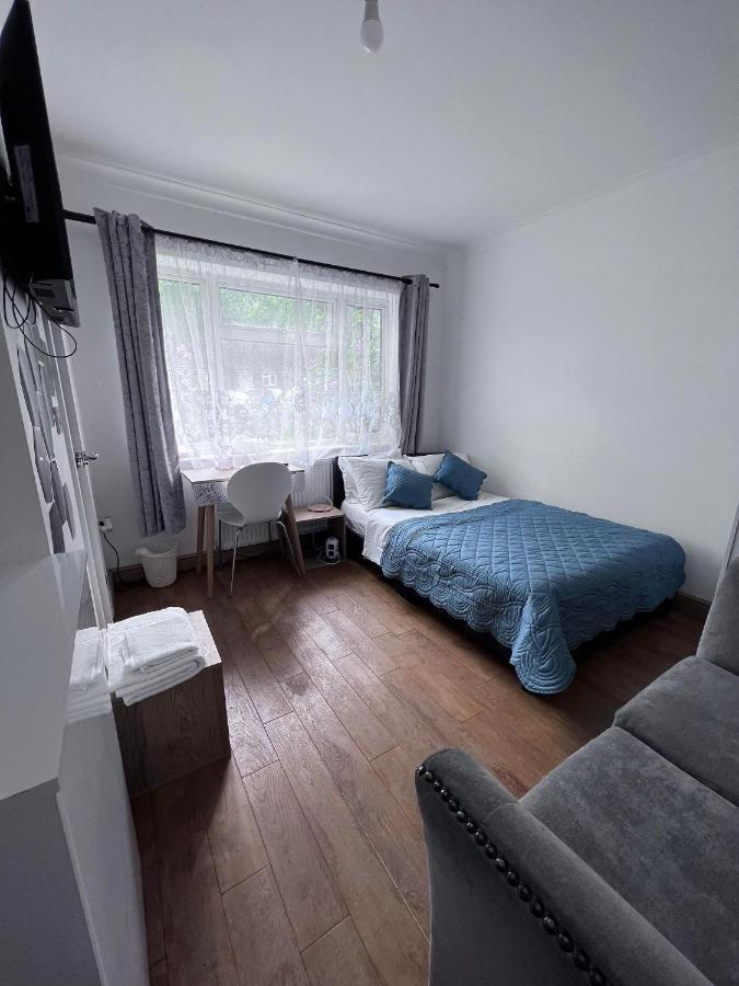 Bed and Breakfast Number 25 Horley Exterior foto